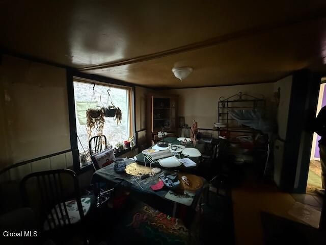 34 Tabor Road, Mechanicville, NY 12118