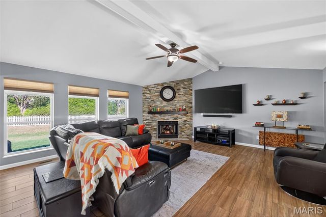 209 Autumn Rose Court, O'fallon, MO 63368