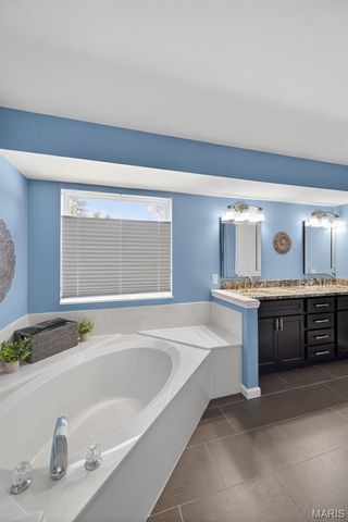 209 Autumn Rose Court, O'fallon, MO 63368