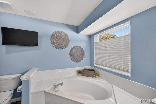 209 Autumn Rose Court, O'fallon, MO 63368