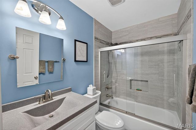 209 Autumn Rose Court, O'fallon, MO 63368