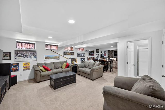 209 Autumn Rose Court, O'fallon, MO 63368