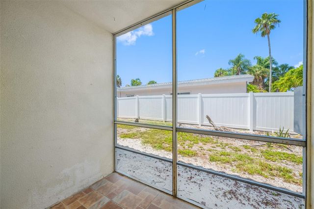 7950 BLIND PASS ROAD 4, St Petersburg, FL 33706