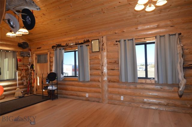 3919 Blacktail Road, Dillon, MT 59725