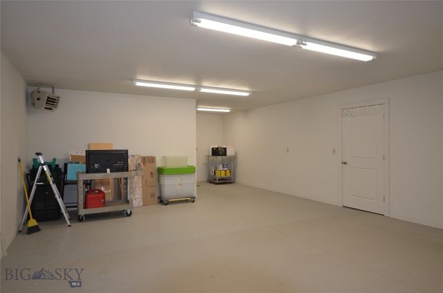 3919 Blacktail Road, Dillon, MT 59725