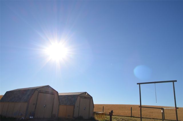 3919 Blacktail Road, Dillon, MT 59725