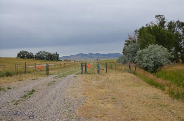 3919 Blacktail Road, Dillon, MT 59725