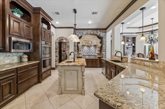 7602 Kings River Lane, Kingwood, TX 77346