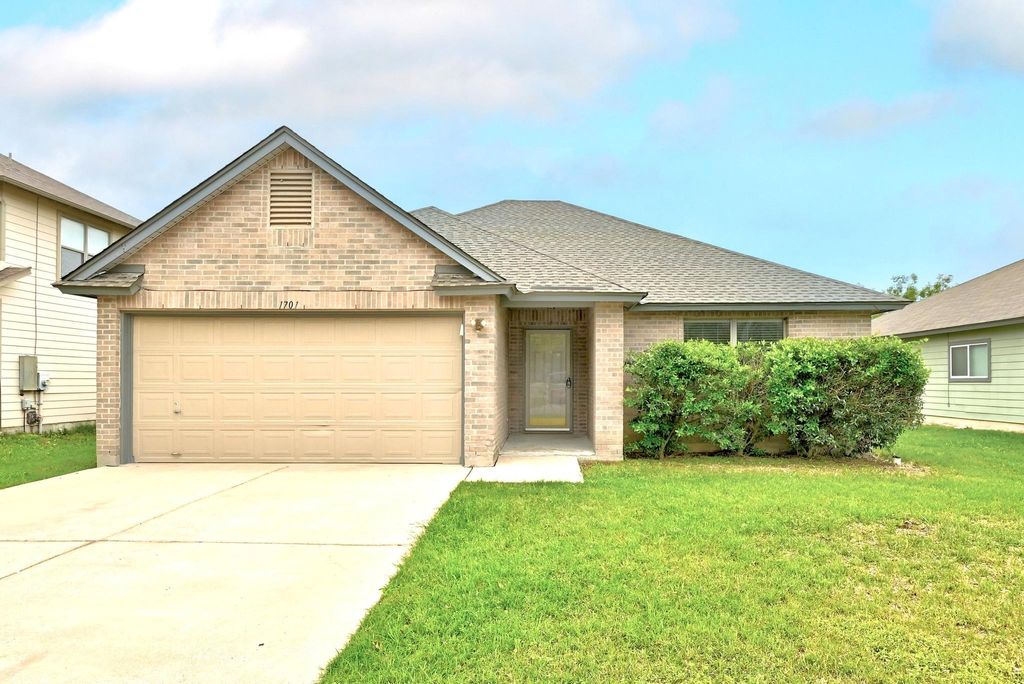 1701 Apollo CIR, Round Rock, TX 78664