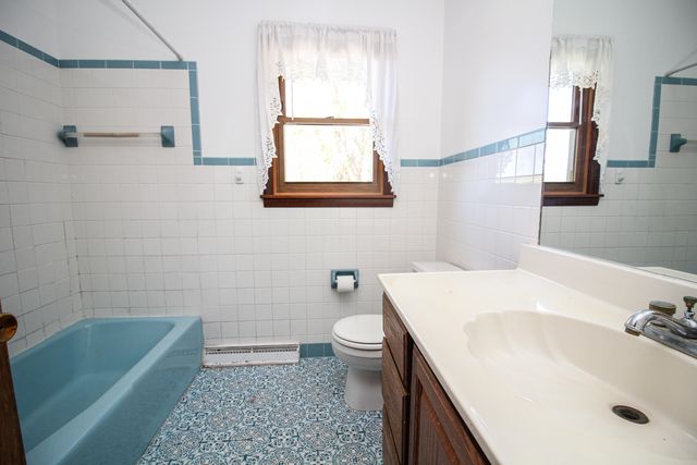 57436 Gearharts Landing Road, Three Rivers, MI 49093