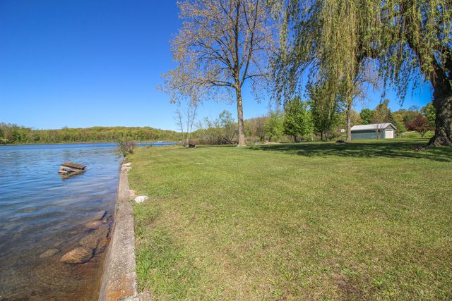 57436 Gearharts Landing Road, Three Rivers, MI 49093
