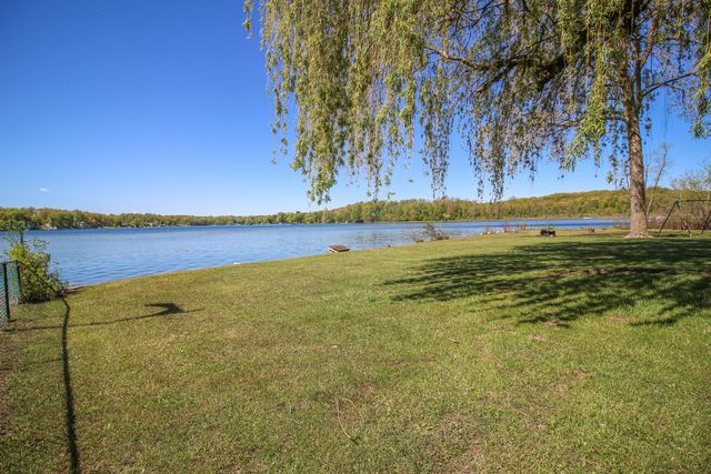 57436 Gearharts Landing Road, Three Rivers, MI 49093