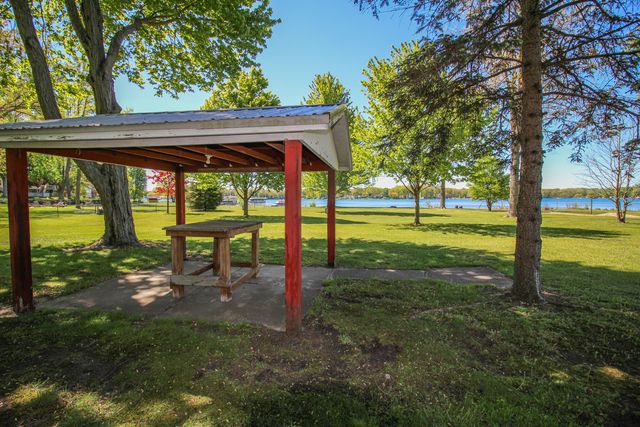 57436 Gearharts Landing Road, Three Rivers, MI 49093
