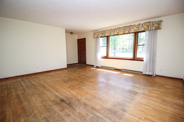57436 Gearharts Landing Road, Three Rivers, MI 49093