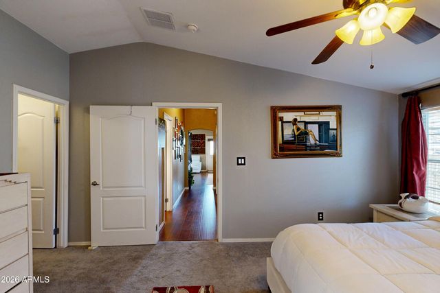 10960 N 67TH Avenue 114, Glendale, AZ 85304