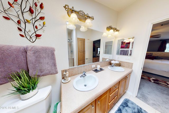 10960 N 67TH Avenue 114, Glendale, AZ 85304