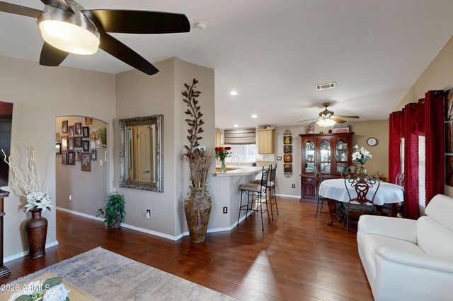 10960 N 67TH Avenue 114, Glendale, AZ 85304