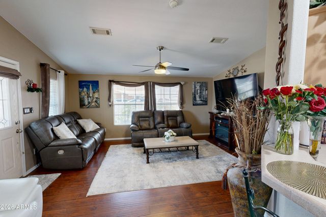 10960 N 67TH Avenue 114, Glendale, AZ 85304