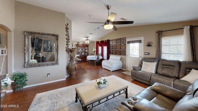 10960 N 67TH Avenue 114, Glendale, AZ 85304