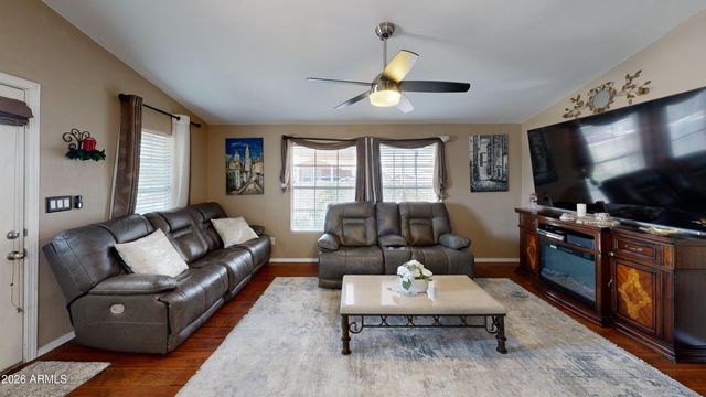 10960 N 67TH Avenue 114, Glendale, AZ 85304