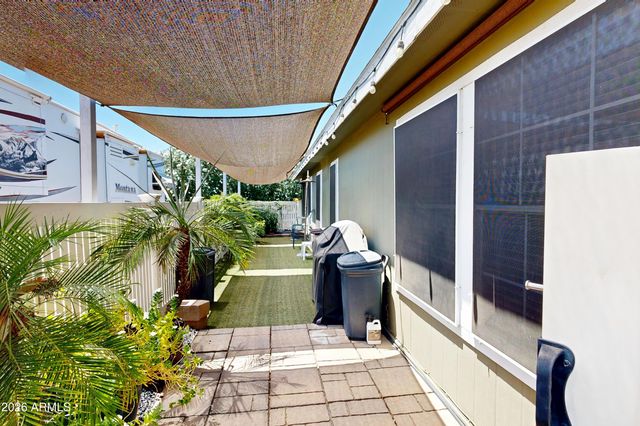 10960 N 67TH Avenue 114, Glendale, AZ 85304