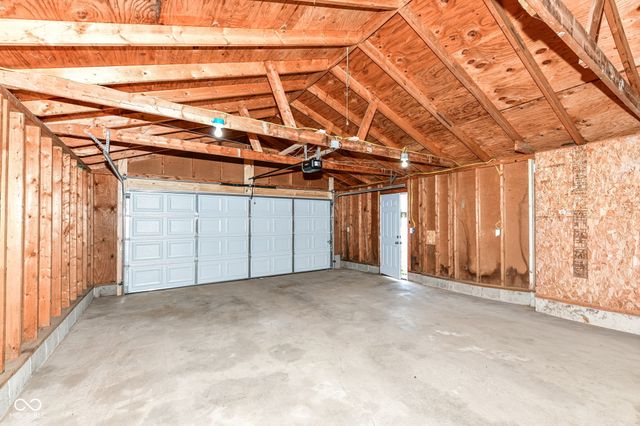 541 S Alpha Avenue, Brownsburg, IN 46112