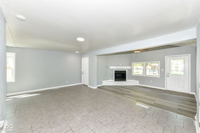 541 S Alpha Avenue, Brownsburg, IN 46112