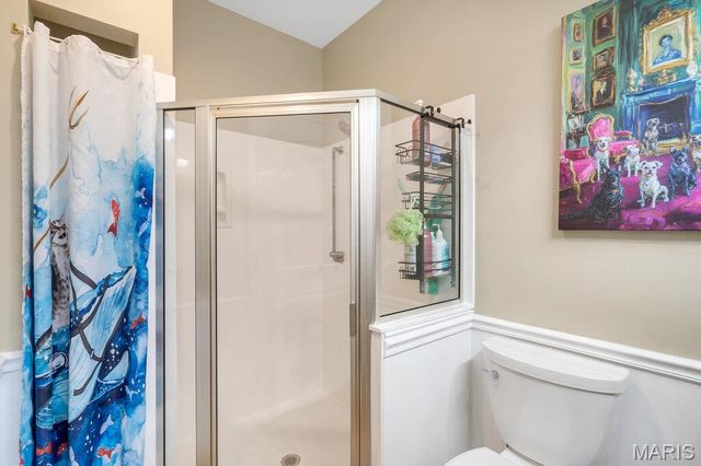 541 Woods Creek Drive, St Charles, MO 63348