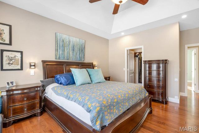 541 Woods Creek Drive, St Charles, MO 63348