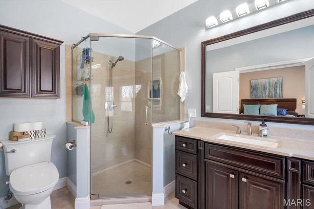 541 Woods Creek Drive, St Charles, MO 63348