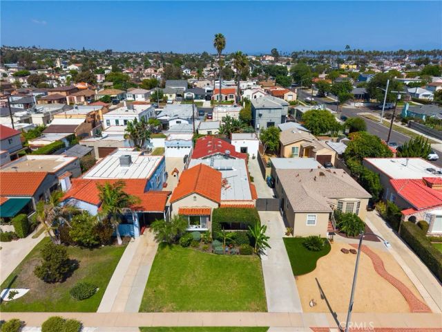 4011 W 60th, Los Angeles, CA 90043