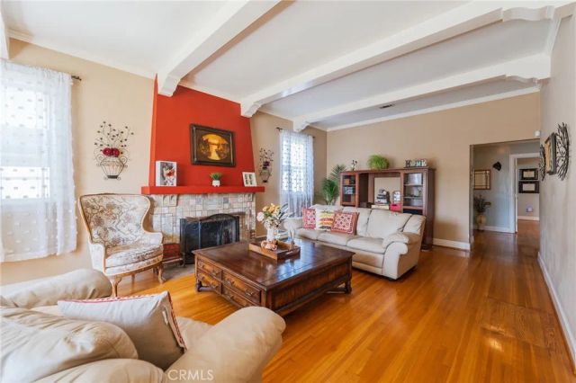 4011 W 60th, Los Angeles, CA 90043
