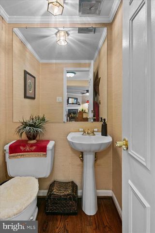 4202 PICKERING PL, Alexandria, VA 22309