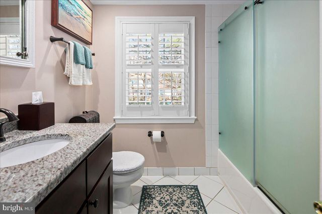 4202 PICKERING PL, Alexandria, VA 22309