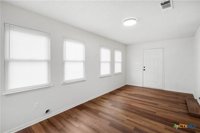 202 Northside Drive, Harker Heights, TX 76548