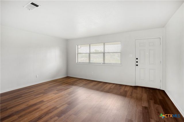 202 Northside Drive, Harker Heights, TX 76548