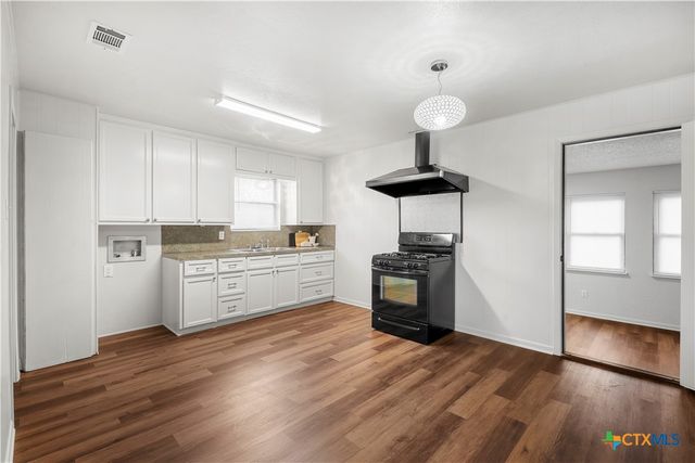 202 Northside Drive, Harker Heights, TX 76548