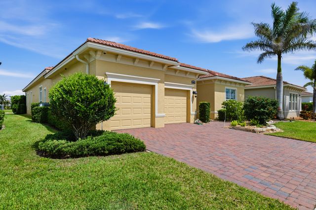 8692 SW Flutto Way, Port St. Lucie, Port St Lucie, FL 34987
