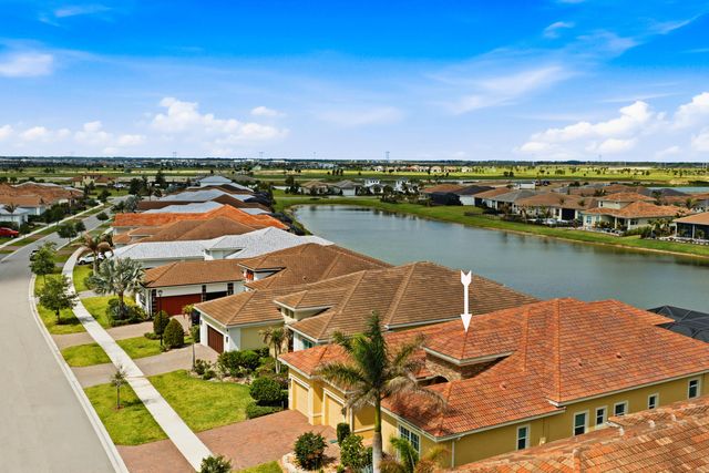 8692 SW Flutto Way, Port St. Lucie, Port St Lucie, FL 34987