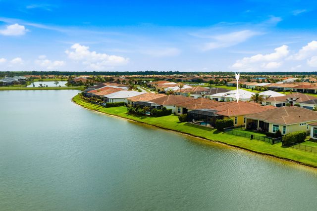 8692 SW Flutto Way, Port St. Lucie, Port St Lucie, FL 34987