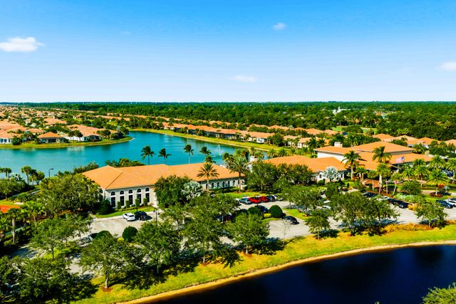 8692 SW Flutto Way, Port St. Lucie, Port St Lucie, FL 34987