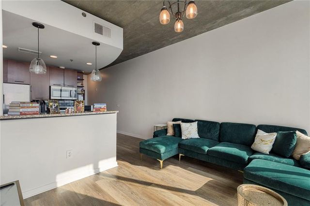 3324 Peachtree Road NE 2208, Atlanta, GA 30326