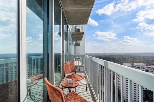 3324 Peachtree Road NE 2208, Atlanta, GA 30326