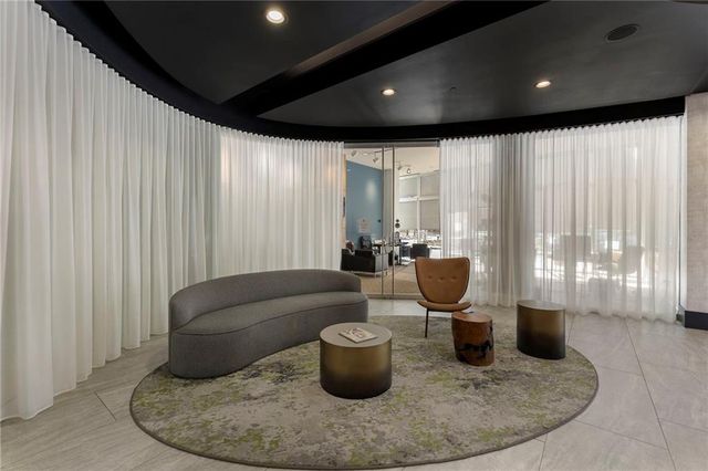 3324 Peachtree Road NE 2208, Atlanta, GA 30326