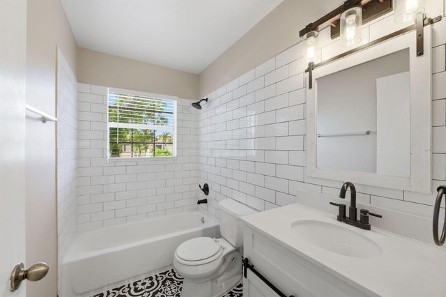 10837 NW 46TH Drive, Coral Springs, FL 33076
