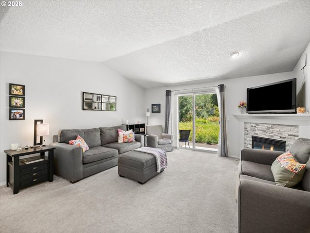 21892 BRAMBLE Way, Fairview, OR 97024