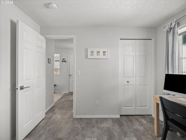 21892 BRAMBLE Way, Fairview, OR 97024