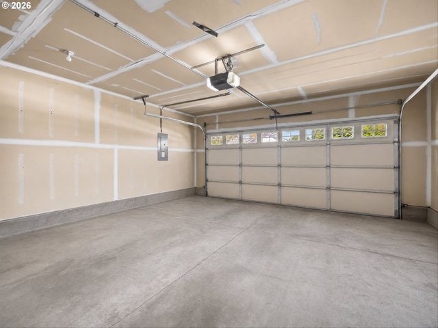 21892 BRAMBLE Way, Fairview, OR 97024
