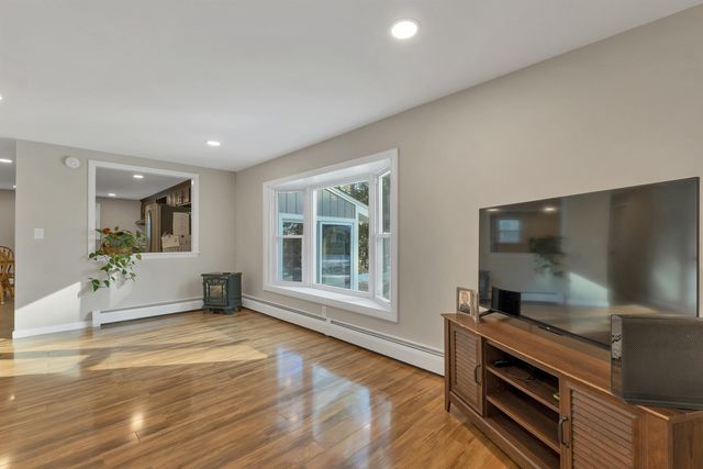 29 Birch Road, Middleton, NH 03887