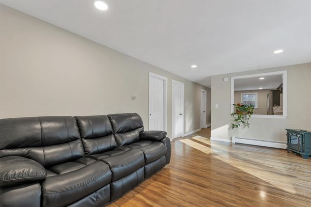 29 Birch Road, Middleton, NH 03887